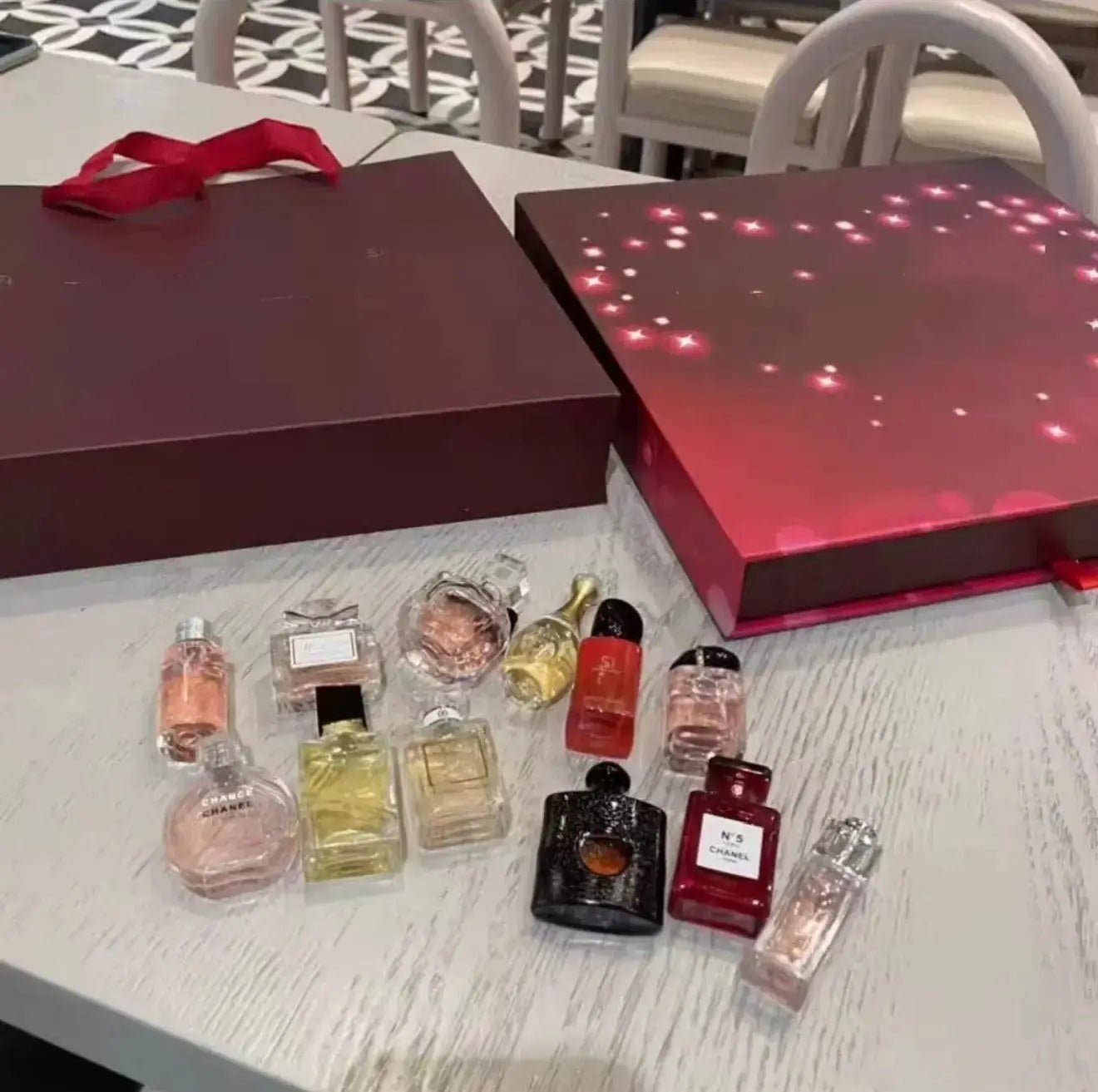 Set mini de perfumes Favoritos – Colección de 12 piezas